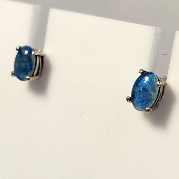 925 Sterling Silver Genuine Blue Fire Opal Earrings - Natural and Genuine Opal. - Picture 6 of 16